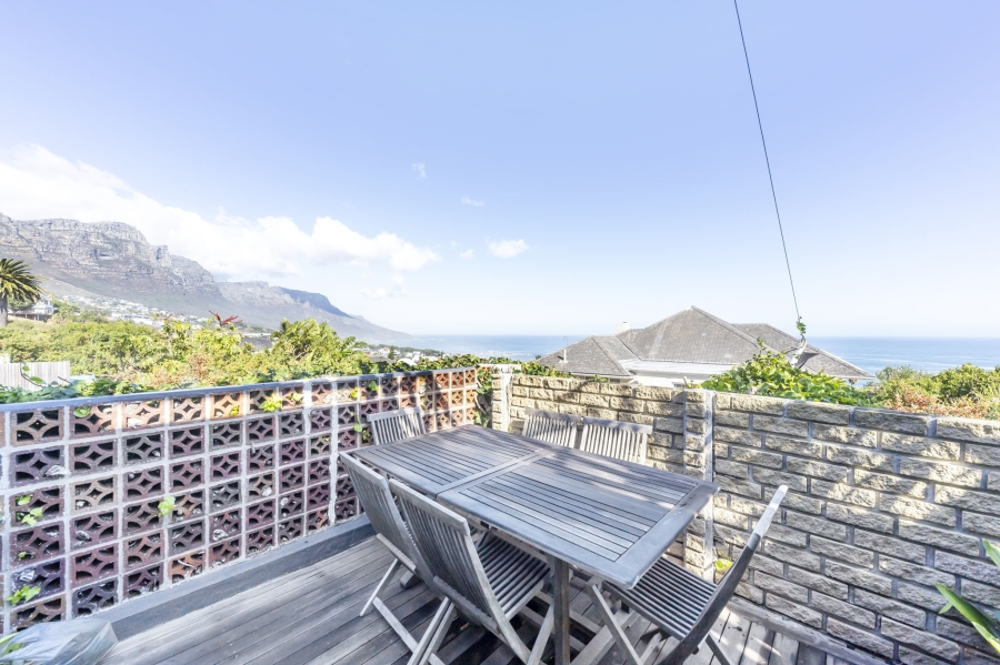 To Let 2 Bedroom Property for Rent in Camps Bay Western Cape
